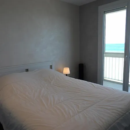 Moderne Et Lumineux Face A La Mer, * Saint-Cyprien (Pyrenees-Orientales)