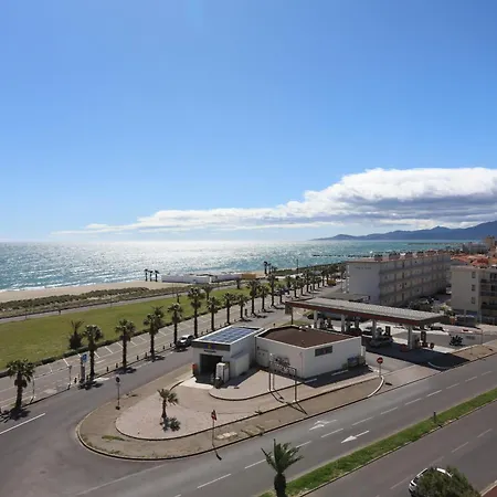 Apartment Moderne Et Lumineux Face A La Mer, Saint-Cyprien (Pyrenees-Orientales)